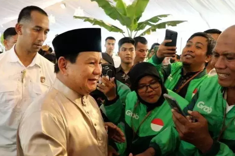 Image Credit Mentari Dwi Gayati/Antara - Ojol merayakan Lebaran di Istana bareng Presiden Prabowo.