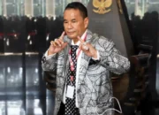 Hotman Paris Sempat Mengalami Kondisi Kritis Akibat Abses Liver, Kini Harus Jalani Perawatan Rutin