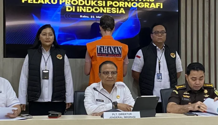 Imigrasi Tangkap Warga AS Diduga Produksi dan Jual Konten Pornografi di Indonesia