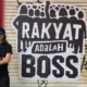 Image Credit Instagram/Fahmi Reza - Fahmi Reza berdiri di samping salah satu karya seninya.