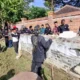 Makam palsu 1,5 meter di Ponorogo dibongkar massa PWI LS! Resahkan warga 2 tahun, diduga pembelokan sejarah & akidah. (Beritasatu/Gayuh Satria Wicaksono)
