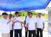 Kepala Otorita Ibu Kota Nusantara (IKN) Basuki Hadimuljono mendampingi Wakil Kepala Badan Intelijen Negara (BIN) Imam Sugianto, berkeliling ke IKN pada Selasa (22/04/2025). (Dok Otorita IKN)