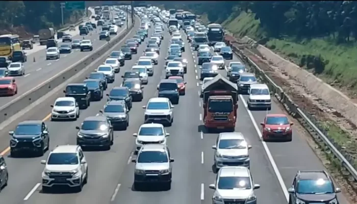 Puncak Arus Balik Lebaran 2025 Diprediksi Besok, Rekayasa Lalu Lintas Siap Diterapkan