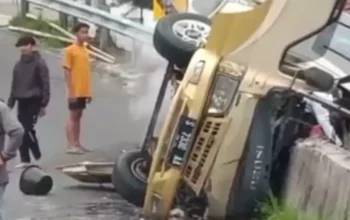 Rem Blong, Minibus Wisatawan Tabrak Jembatan di Tawangmangu: 5 Tewas, 9 Luka-Luka