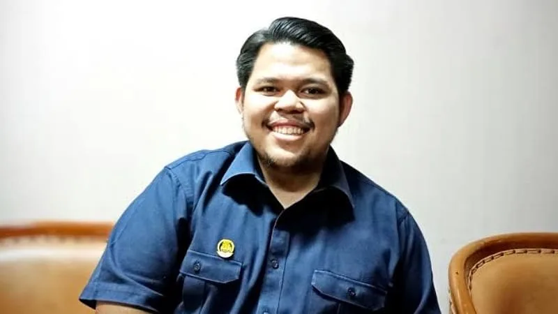 Anggota Komisi II DPRD Kota Bekasi, Gilang Esa Mohamad, mengatakan bahwa keberadaan bangunan liar yang menutup aliran air menjadi salah satu penyebab utama genangan dan banjir di sejumlah titik.(IST)