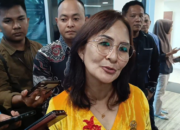 Megawati Zebua Bantah Cekik Pramugari Wings Air, Klaim Hanya Ingin Bantu Penumpang Lansia