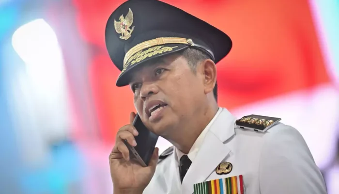 Gubernur Jabar Dedi Mulyadi Larang Orang Tua Murid Berada di Sekolah, Kebijakan Ini Viral