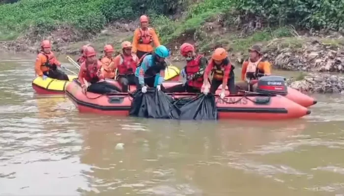 Tragedi di Kali Bekasi: Kakak Beradik Tenggelam, Satu Korban Ditemukan Meninggal Dunia
