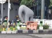 Retakan di Patung Gajah Mungkur Gresik Picu Sorotan Publik, Anggaran Rp1 Miliar Dipertanyakan