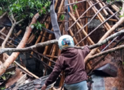 Tanah Longsor di Kadupandak Cianjur, Enam Rumah Warga Terdampak