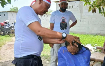 Penahanan Kades Kohod, Warga Alar Jiban Rayakan Syukuran dengan Cukur Gundul Massal