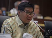 Maruarar Sirait Lantik 8 Pejabat PKP, Siap Antar Koruptor ke KPK