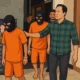 Motif Cemburu, Dua Pelaku Penyiraman Air Keras Ibu dan Anak di Sukabumi Ditangkap Polisi