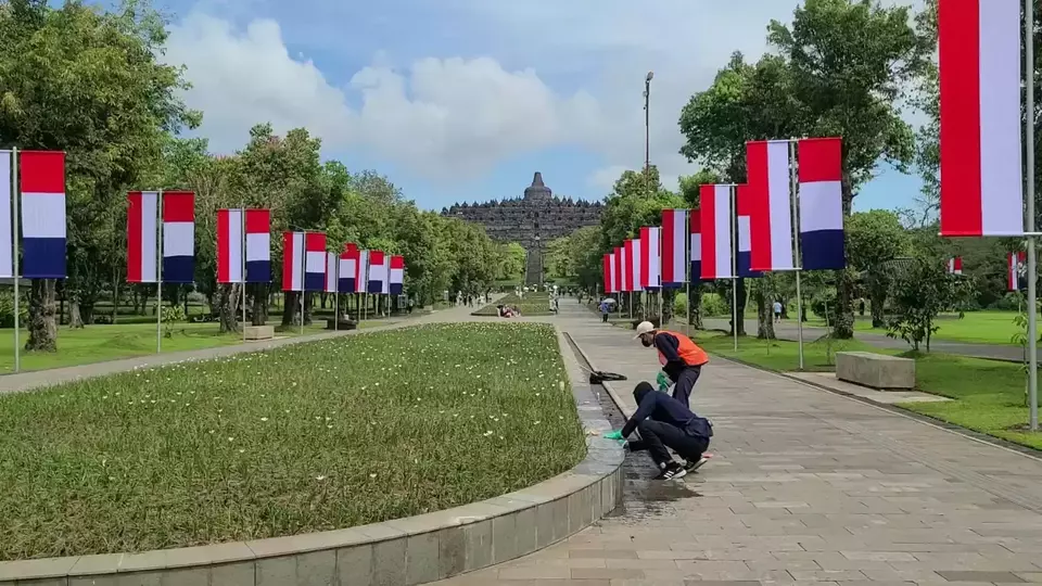 Candi Borobudur di Kabupaten Magelang, Jawa Tengah, tampak semakin cantik menjelang kunjungan kenegaraan Presiden Prabowo Subianto dan Presiden Prancis Emmanuel Macron, yang dijadwalkan tiba pada Kamis, 29 Mei 2025. (Beritasatu/Priyo Budi Santoso)