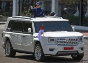 Prabowo Hentikan Mobil Impor, Pilih Kendaraan Taktis Maung Pindad untuk Para Menteri