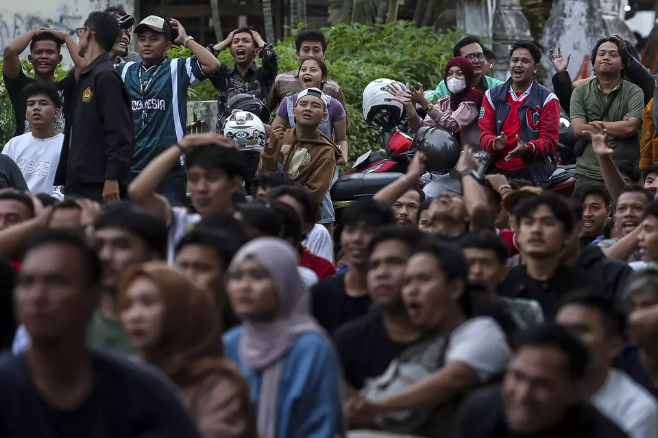 Image Credit Angga Budhiyanto/Antara - Lokasi nobar Timnas Indonesia di Tangerang.