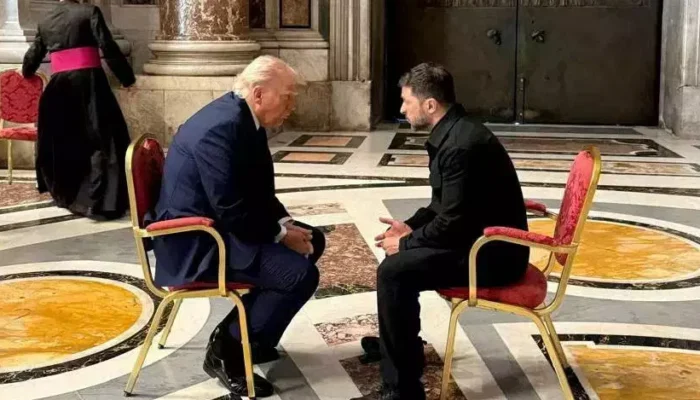 Trump dan Zelensky Bertemu di Vatikan untuk Bahas Perdamaian Ukraina-Rusia