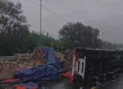 Truk Alami Rem Blong Diduga Jadi Penyebab Kecelakaan Beruntun di Tol Cipularang KM 92