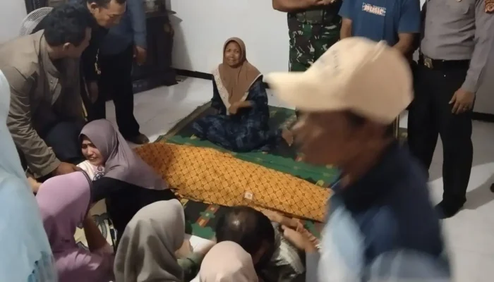 Wanita Muda Ditemukan Tewas di Kamar Kos, Diduga Korban Pembunuhan