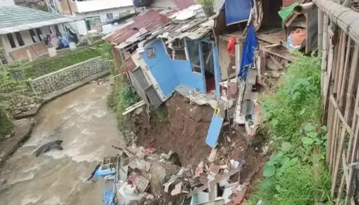 Longsor di Bondongan Bogor Selatan, Dua Warga Selamat Setelah Tertimbun Tanah