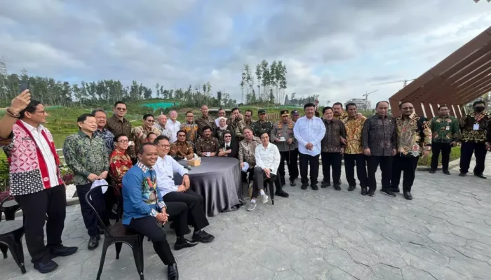 Momen Hangat di IKN: Bahlil Jadi Target Guyonan Para Menteri