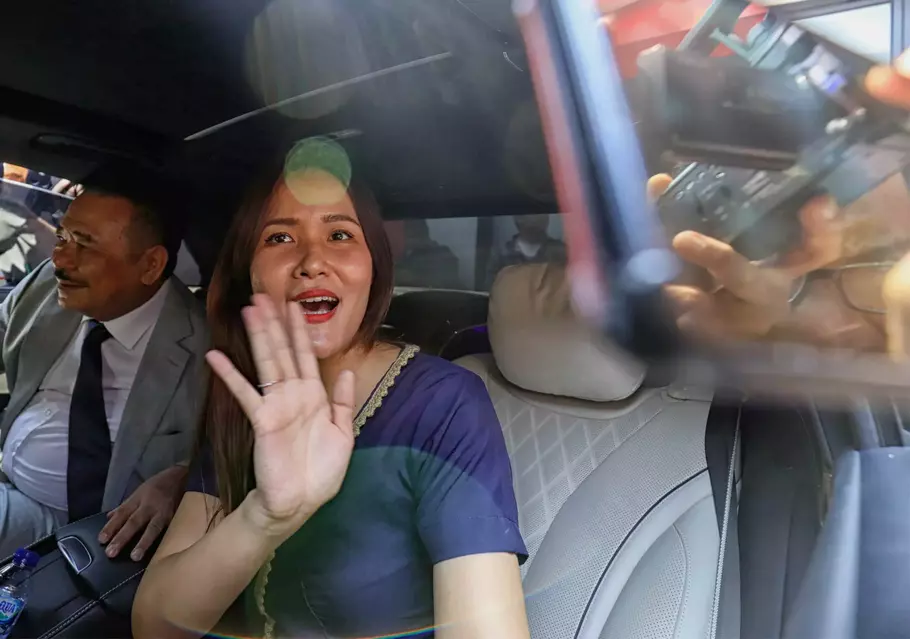 Image Credit Istimewa - Terpidana kasus pembunuhan berencana Jessica Kumala Wongso, usai mengurus administrasi di Balai Pemasyarakatan (Bapas) kelas I Jakarta Timur,Minggu 18 Agustus 2024.