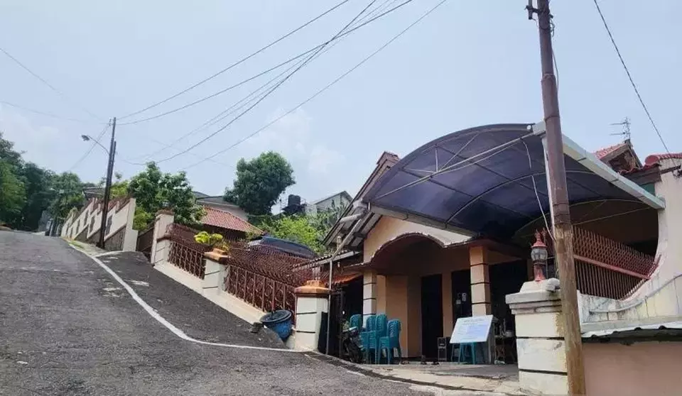 Image Credit Istimewa / Antara - Suasana rumah GRO, siswa SMKN 4 Semarang yang meninggal dunia dengan luka tembak di Jalan Taman Borobudur, Kembangarum, Kota Semarang, Senin 25 November 2024.