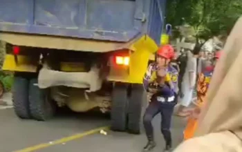 Truk Fuso Terguling di Sukabumi, 4 Wisatawan Tewas Termasuk Bayi 4 Bulan!