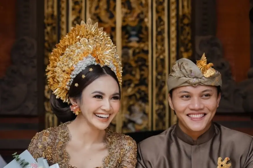 Image Credit Instagram / Mahalini / Axioo - Rizky Febian dan Mahalini mulai prosesi menikah 5 Mei 2024, Rangkaian pernikahan digelar di Bali.