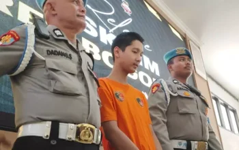 Image Credit Heru Yustanto/Beritasatu - Suami selebgram Cut Intan Nabila, Armor Toreador (AT), kini telah ditetapkan sebagai tersangka dalam kasus kekerasan dalam rumah tangga (KDRT).
