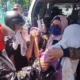 Image Credit Agung Dharma Putra/Beritasatu - Sejumlah guru SDN Perak Utara, Surabaya menangis histeris melihat rekannya Avianti Fitria Rini (49) meninggal dunia usai kecelakaan tabrak lari di Jalan Kedung Cowek, Surabaya, Senin (7/4/2025).