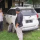 Image Credit Istimewa - Petugas Polsek Widasari menunjukkan barang bukti kendaraan milik korban perampokan di Mapolsek Widasari, Indramayu, Jawa Barat, Kamis 23 Januari 2025.