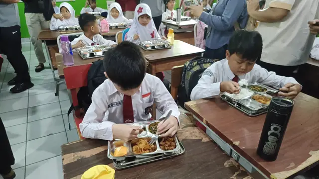 Program Makan Bergizi Gratis (MBG) di wilayah Jakarta Selatan dimulai pada Senin, (13/1/2025) (Istimewa)