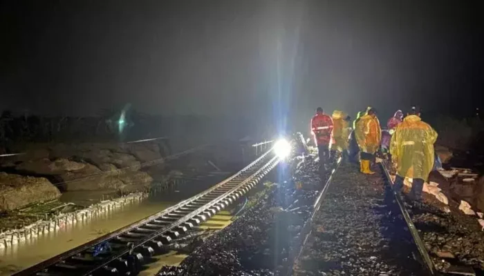 Jalur Rel Kereta Gubug-Karangjati Kembali Ditutup Akibat Banjir, Rute Kereta Dialihkan