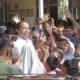 Image Credit Doc Kumparan - Presiden Jokowi Napak Tilas Datangi 3 Sekolah Semasa Kecilnya di Solo, Sabtu (12/10/2024).