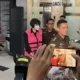 Kejaksaan Agung (Kejagung) langsung melakukan penahanan terhadap tiga tersangka baru terkait perintangan penyidikan atau obstruction of justice kasus vonis lepas korupsi minyak goreng. (Liputan6/Nanda Perdana Putra).