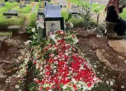 Titiek Puspa Dimakamkan di Dekat Bung Hatta, Bentuk Penghormatan atas Jasa dalam Seni dan Kemanusiaan