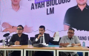 Revelino Tuwasey Buka Suara Tentang Status Anak dengan Lisa Mariana