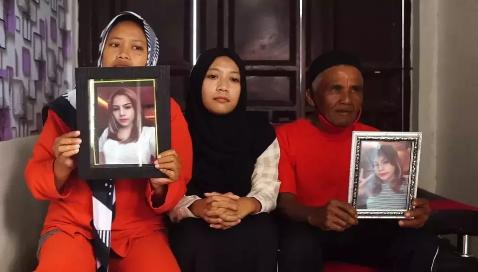 Image Credit Riza/Beritasatu - Keluarga Dini Sera Afriyanti (29) kecewa dengan putusan bebas anak mantan anggota DPR, Ronald Tannur.