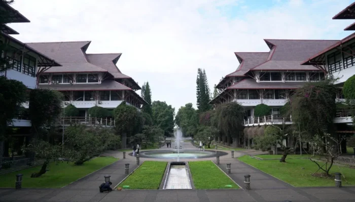 Mahasiswi ITB Pembuat Meme Prabowo-Jokowi Ciuman Resmi Dibebaskan, Kampus Janji Lanjutkan Pembinaan