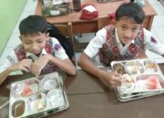 Ketua BRNR Kota Cirebon Raden Asep Hanafi, Kunjungi MBG Seru di SDN Karya Mulya 1 kota cirebon