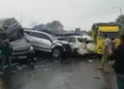 Kecelakaan Beruntun di Tol Cipularang KM 92, 17 Kendaraan Terlibat, 1 Orang Tewas