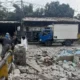 Pembongkaran Bangunan Liar di Bantaran Kali Baru, Kabupaten Bekasi: Temuan Tanah Bersertifikat