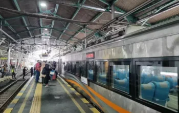 Image Credit Istimewa - PT Kereta Api Indonesia (Persero) Daop 6 Yogyakarta melakukan sejumlah pembaruan dalam layanan perjalanan kereta api seiring penerapan grafik perjalanan kereta Api (Gapeka) 2025. Salah satu perubahan utama adalah penambahan jadwal perjalanan KA Taksaka relasi Stasiun Yogyakarta-Gambir, dari dua kali perjalanan pulang-pergi (pp) menjadi tiga kali sehari pp.