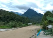 Image Credit Nungkok - Gunung Nungkok di Malaysia.