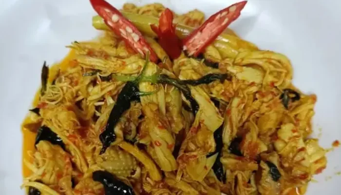 Ayam Suwir Rica-Rica Kemangi, Sajian Pedas Wangi yang Menggoda Selera
