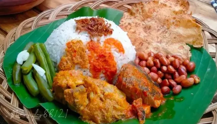 Waisak dan Kuliner Tradisional: Kenali Lezatnya Nasi Gemuk Khas Jambi