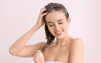 Tips Eksfoliasi Kulit Kepala agar Rambut Sehat dan Tumbuh Lebih Cepat