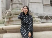 8 Inspirasi Dress Hitam Ala Rossa, Anggun dan Elegan di Segala Acara