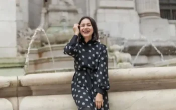 8 Inspirasi Dress Hitam Ala Rossa, Anggun dan Elegan di Segala Acara